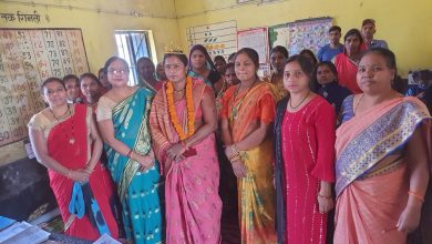 Photo of P.S. पहरीपारा में अंगना म शिक्षा प्रशिक्षण सह मेला का आयोजन,निशा चंद्राकर को स्मार्ट मदर के रूप में सम्मानित किया गया।