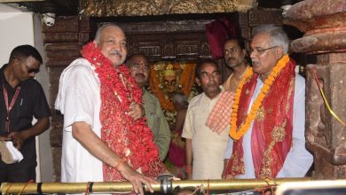 Photo of मुख्यमंत्री  भूपेश बघेल ने रतनपुर में मां महामाया का किया दर्शन।