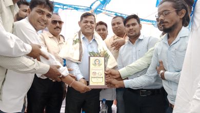 Photo of मस्तूरी क्षेत्र के कई स्थानों पर अंबेडकर जयंती कार्यक्रम में शामिल हुए बिलासपुर रेंज आईजी रतनलाल डांगी, ग्राम गोबरी में किया मूर्ति का अनावरण