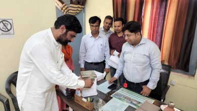 Photo of तहसील बनने के बाद शिविर का पहला आयोजन ..अधिकारियों की उपस्थिति में खुला सुझाव पेटी का ताला..पढ़ा गया किसी सिरफिरे का पत्र ,सुझाव पेटी से मिला अटपटा आवेदन