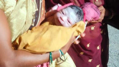 Photo of पचपेड़ी पुलिस की डायल 112 मे गूंजी किलकारी जच्चा और बच्चा दोनों स्वस्थ