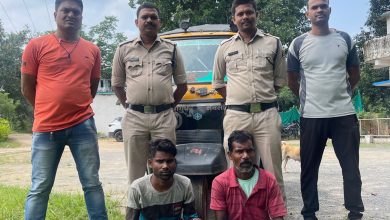 Photo of बेलगहना चौकी प्रभारी की लगा तार कार्यवाही , चोरी के दो आरोपी गिरप्तार लोहे का सामान एवं आटो जप्त।