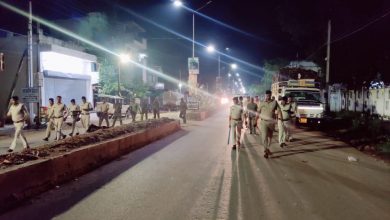 Photo of अतिरिक्त पुलिस अधीक्षक ग्रामीण राहुल देव शर्मा के नेतृत्व में निकाली गई कोटा शहर में फ्लैग मार्च।