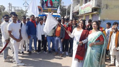 Photo of गिरौदपुरी धाम के लिए रवाना हुए सतनामी समाज….हजारो की संख्या में शामिल हुए लोग….CM के पिता ने की शिरकत।
