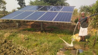 Photo of सौर सुजला योजना से किसानों की बढ़ी आय बिजली की हो रही बचत, सोलर पम्म से सींच रहे खेत खेती-किसानी में मिली सहूलियत।