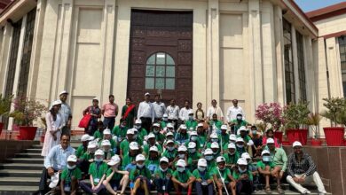 Photo of दिव्यांग बच्चों ने हाईकोर्ट, एयरपोर्ट और कानन पेंडारी का किया शैक्षणिक भ्रमण।