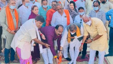 Photo of सरस्वती शिशु मंदिर अतिरिक्त कक्ष का भूमिपूजन में पहुंचे सांसद अरूण साव।