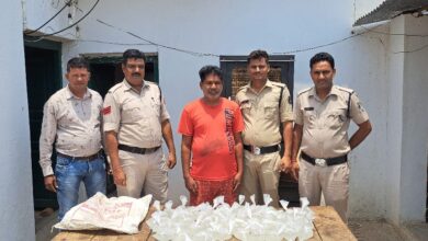 Photo of अभियान निजात चलाकर अवैध शराब पर की गई कार्यवाही, शराब के साथ एक आरोपी गिरफ्तार।