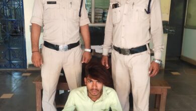 Photo of कोटसागर मेला में मारपीट कर घटना कारित करने के बाद लंबे समय से फरार चल रहे आरोपी को कोटा पुलिस ने किया गिरफ्तार।