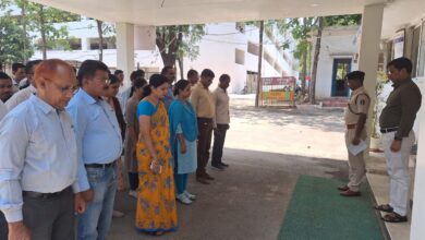 Photo of पुलिस अधीक्षक कार्यालय में झीरम श्रद्धांजली दिवस के अवसर पर दी गई श्रद्धांजली।