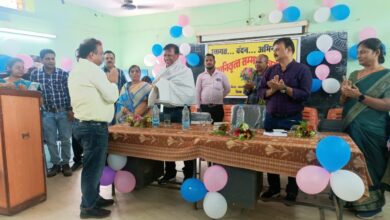 Photo of संकुल समन्वयक  नामदेव  के सेवानिवृत्त के अवसर पर हुआ भव्य विदाई ससम्मान कार्यक्रम।
