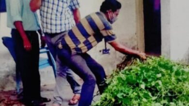 Photo of बिलासपुर सिग्नल सीनियर सैक्सन इंजीनियर कार्यालय के कर्मचारियों ने अभियंता एस के साहू के खिलाफ प्रताड़ित करने का लगाया गंभीर आरोप।