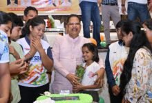 Photo of खेल जीवन में अनुशासन,एकाग्रता और निरंतर अभ्यास सिखाता है:अमर अग्रवाल